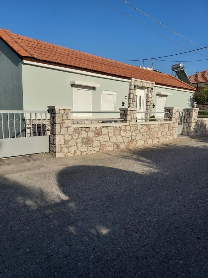 Anastasia'S Garden House Lalyssos Eksteriør billede