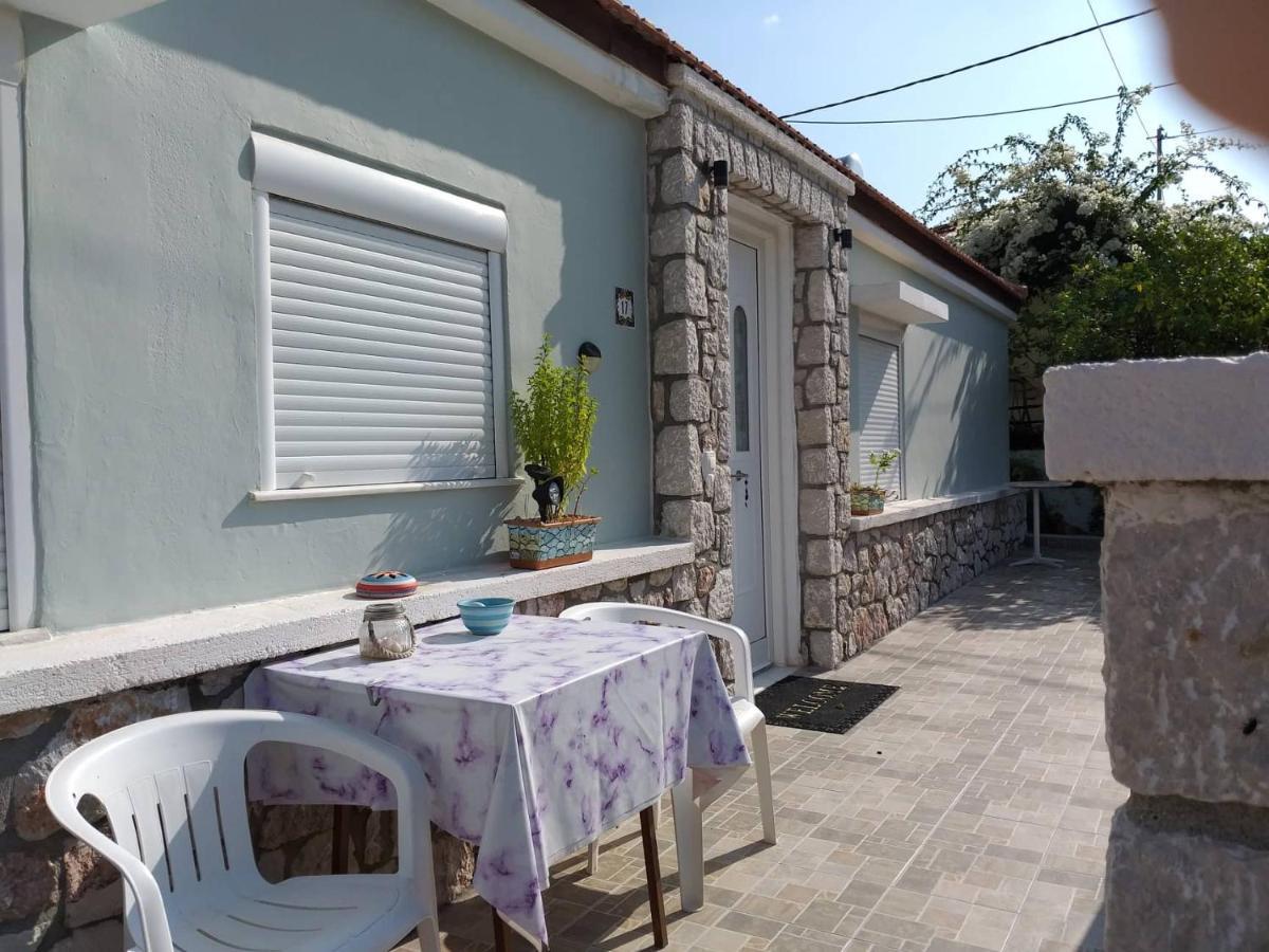 Anastasia'S Garden House Lalyssos Eksteriør billede